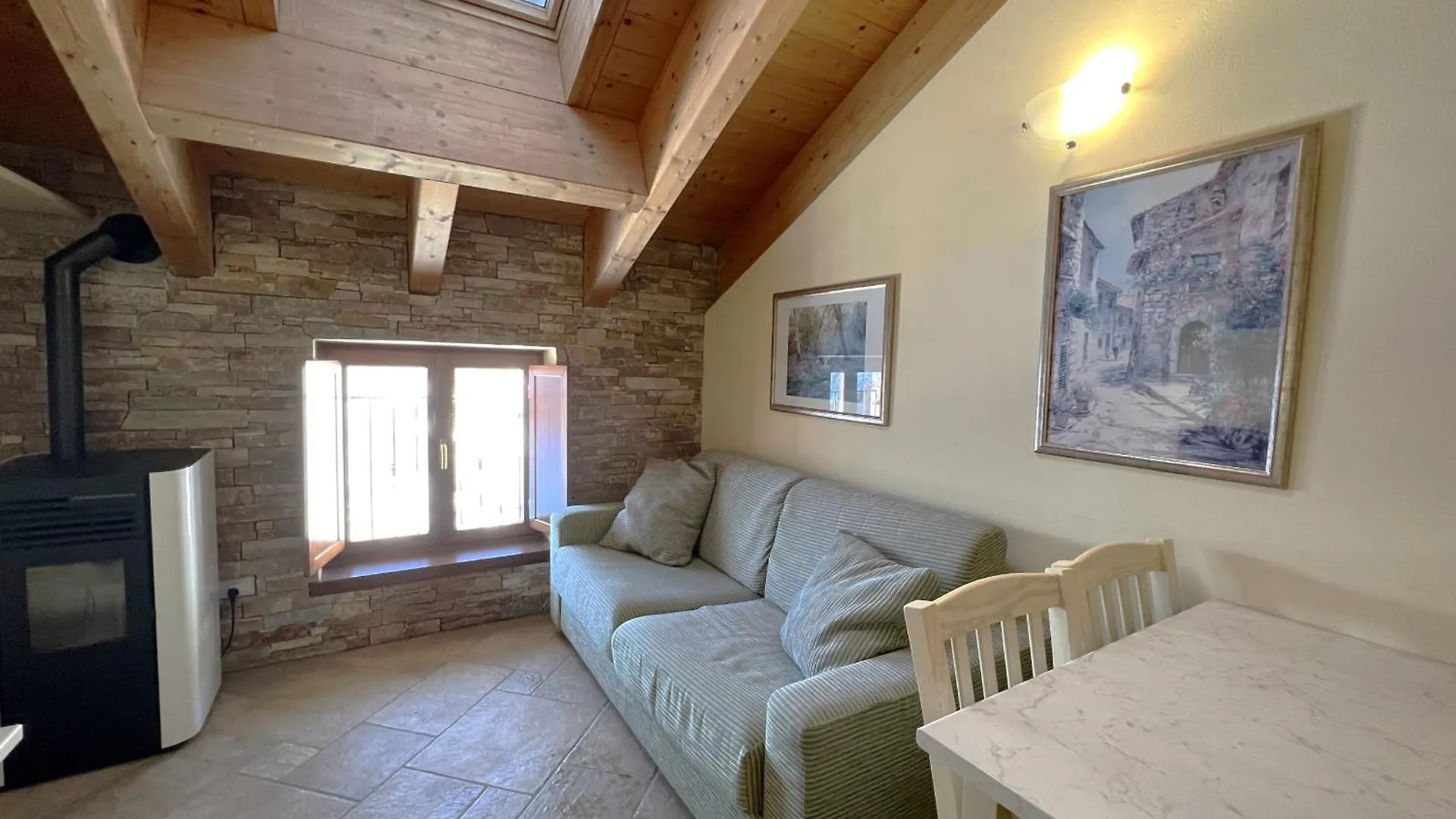 Affittimoderni Ponte di Legno Ski 0*,